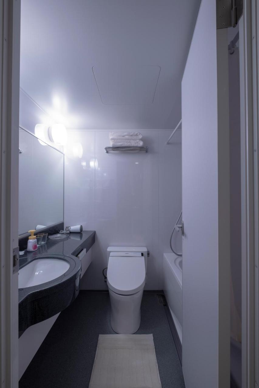 Studio Inn Nishi Shinjuku Токио Экстерьер фото